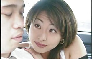 XXX Wanita pebisnis xxx orang dewasa yang menyebarkan vagina untuk dua penis.